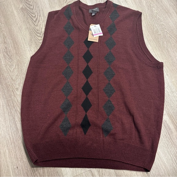 Men's Dockers Argyle Diamond V Neck Redwood Sweater Vest Size XXL - Picture 1 of 4